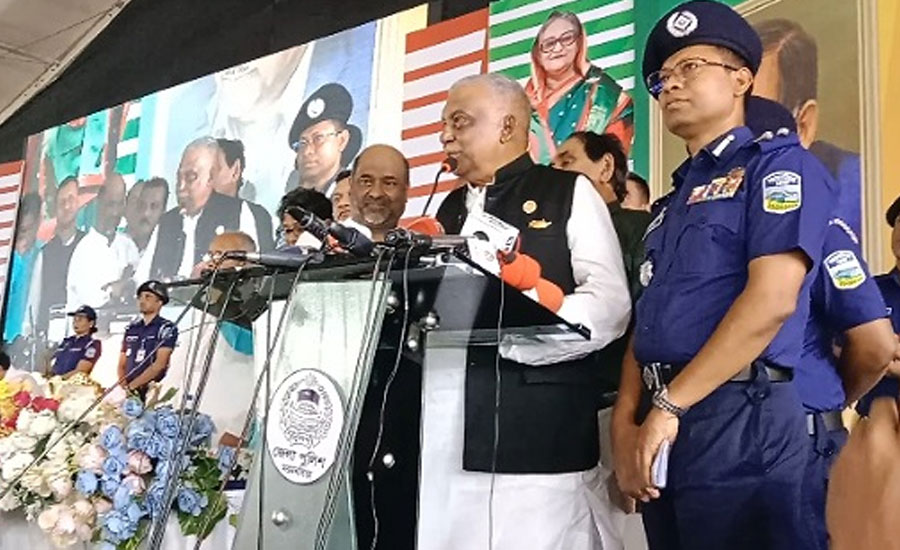 রাস্তা অবরোধ না করে আদালতে এসে কথা বলুন, কোটা আন্দোলনকারিদের স্বরাষ্ট্রমন্ত্রী