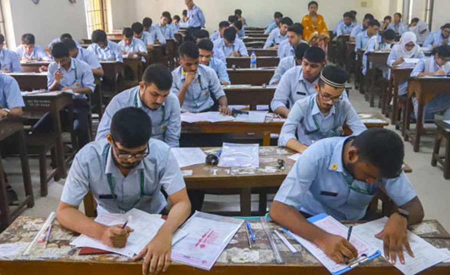পরীক্ষায় না বসার ঘোষণা দেশের অর্ধশতাধিক কলেজের এইচএসসি শিক্ষার্থীদের