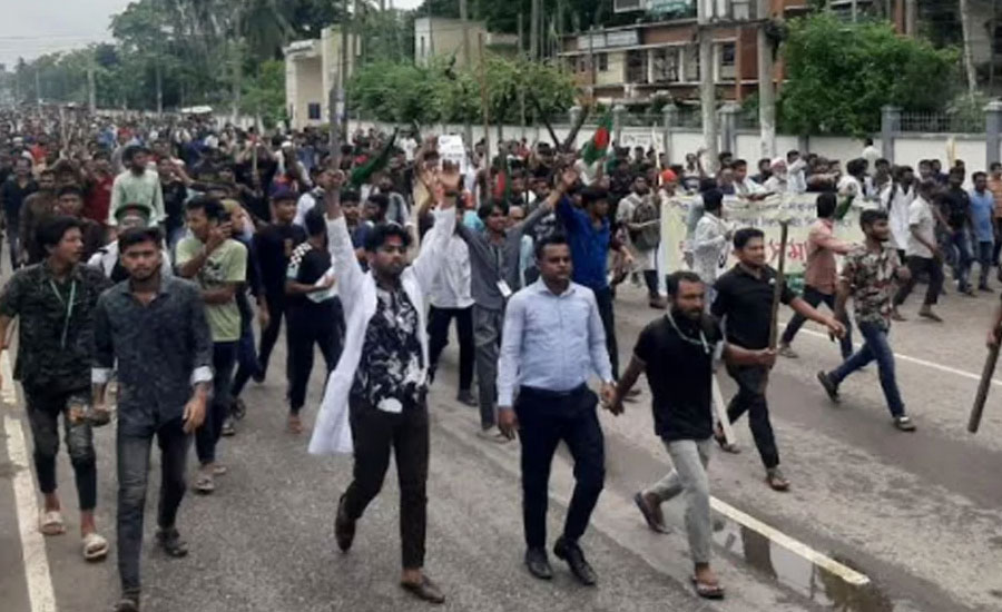 বরিশালে প্রতিমন্ত্রীর বাসভবনে আগুন