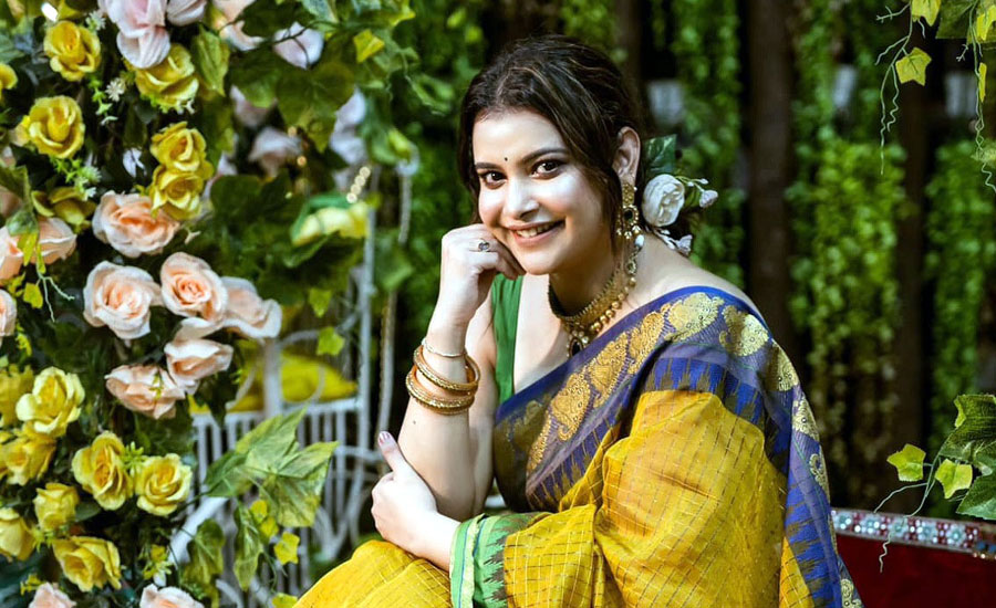 অন্তর্বর্তীকালীন সরকারের সময়ে বিয়ের দাওয়াত চান ফারিয়া