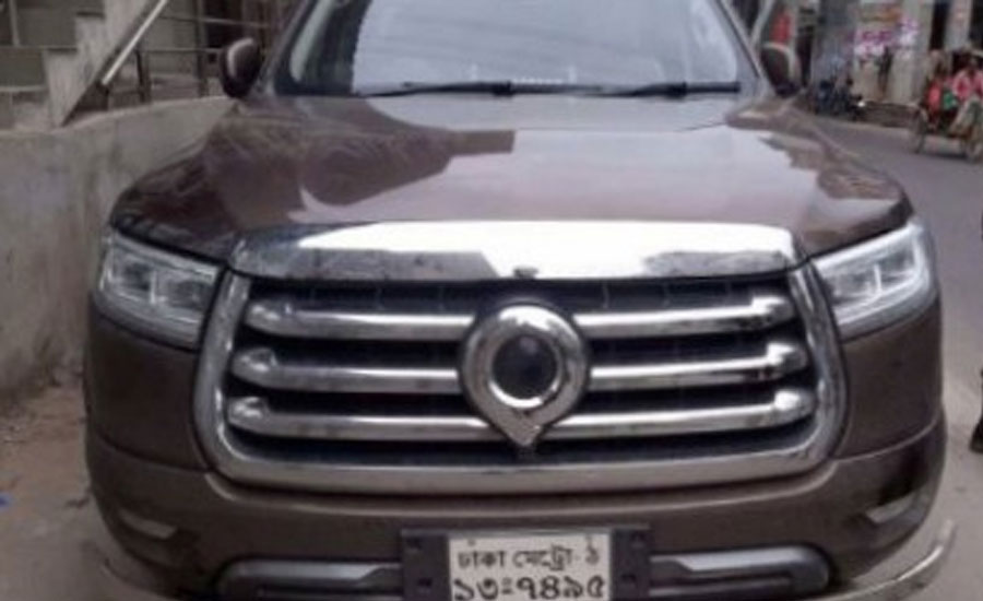 গাজীপুরে ডাকাত আতঙ্কে গাড়ি ফেলে পালালেন পুলিশ