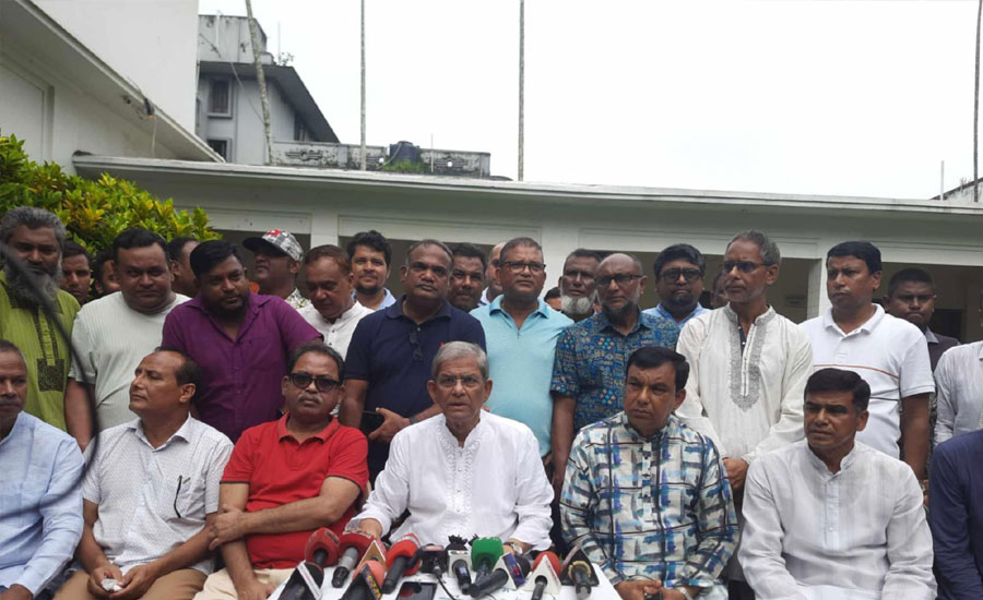 যারা সীমান্ত দিয়ে ভারত যেতে চেয়েছিল সেটা ছিল সাজানো একটি নাটক : মির্জা ফখরুল