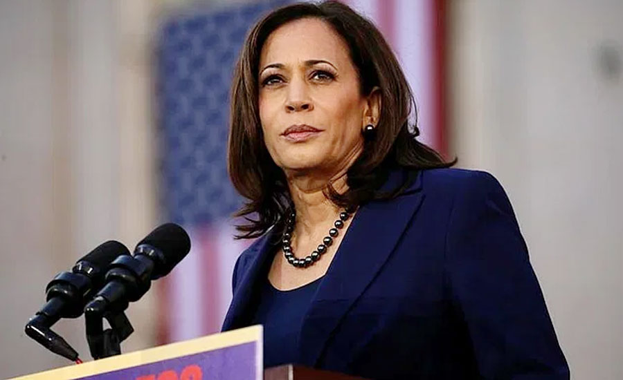 কমলা হ্যারিসের জীবনের মোড় ঘুরিয়ে দেওয়া এক মাস
