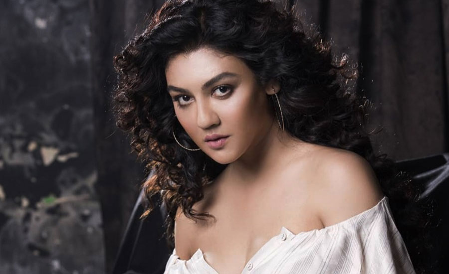 হঠাৎ বন্যা ইস্যুতে সরব, জয়া আহসানকে ধুয়ে দিলেন নেটিজেনরা
