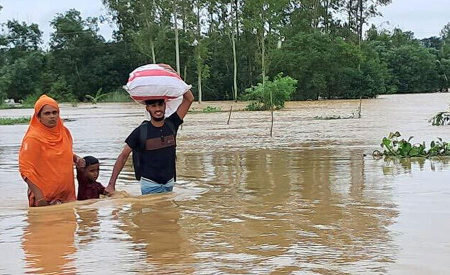 বন্যায় ১১ জেলায় ১২ লাখ পরিবার পানিবন্দি, মৃতের সংখ্যা বেড়ে ২৩