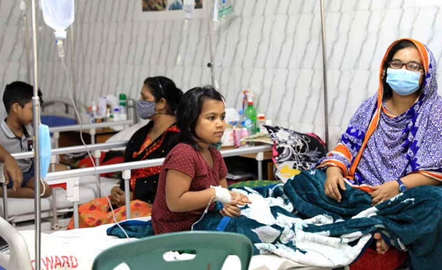 ডেঙ্গুতে এক দিনে ৪ মৃত্যু, হাসপাতালে ভর্তি তিন শতাধিক