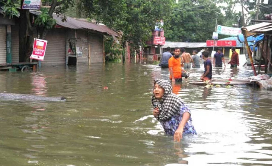 বন্যায় মৃতের সংখ্যা বেড়ে ৬৭, পানিবন্দী ৬ লাখ পরিবার