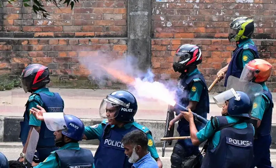 নির্বিচারে গুলি, লাশের স্তুপ, হত্যায় অভিযুক্ত পুলিশের কী হবে?