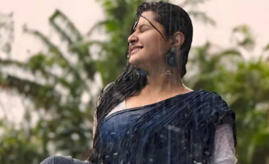 কী আছে পরীমণির এক মিনিটের ভিডিওতে?