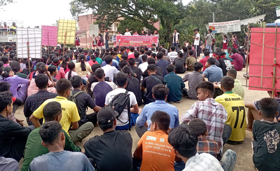 থানচিতে ১১ দফা দাবিতে বিক্ষোভ মিছিল ও গণসমাবেশ