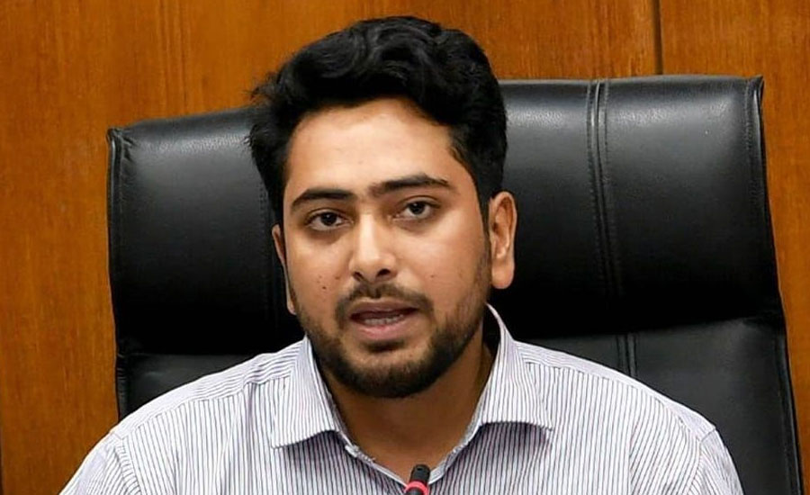 সেই স্লোগানের ব্যাখ্যা দিলেন উপদেষ্টা নাহিদ