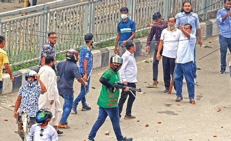 ১২৬ অস্ত্রধারী শনাক্ত, বড় অংশই ধরাছোঁয়ার বাইরে