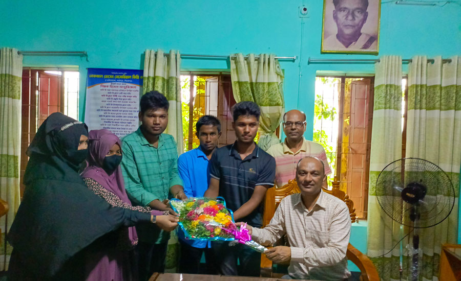 মোহাম্মদ নাসিম চালিতাডাঙ্গা মহিলা কলেজের সভাপতি হলেন, মহসিন রেজা (বিপ্লব)