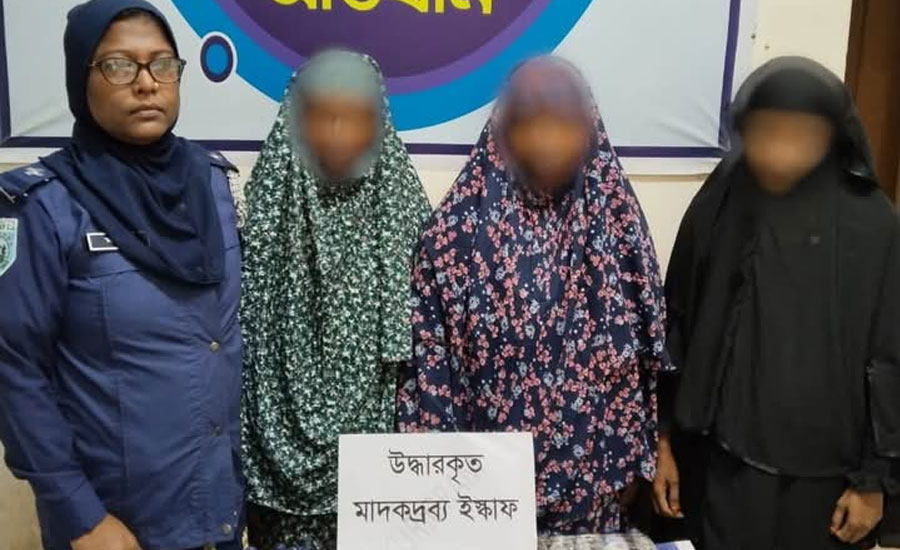 কুড়িগ্রামে ৬০ বোতল ইস্কাফ সহ ৩  নারি মাদক কারবারি গ্রেফতার 