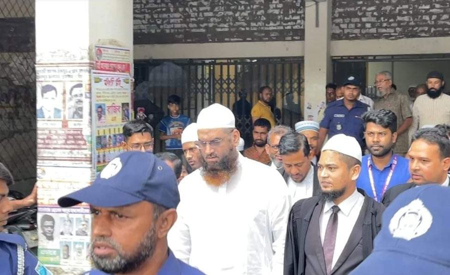 সোনারগাঁ থানায় দায়েরকৃত ধর্ষণ মামলায় খালাস পেলেন মামুনুল হক