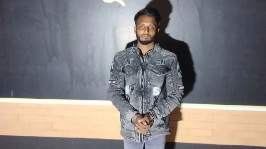 চাঁদপুরে জাহাজে ৭ খুন: সেই ইরফান গ্রেফতার