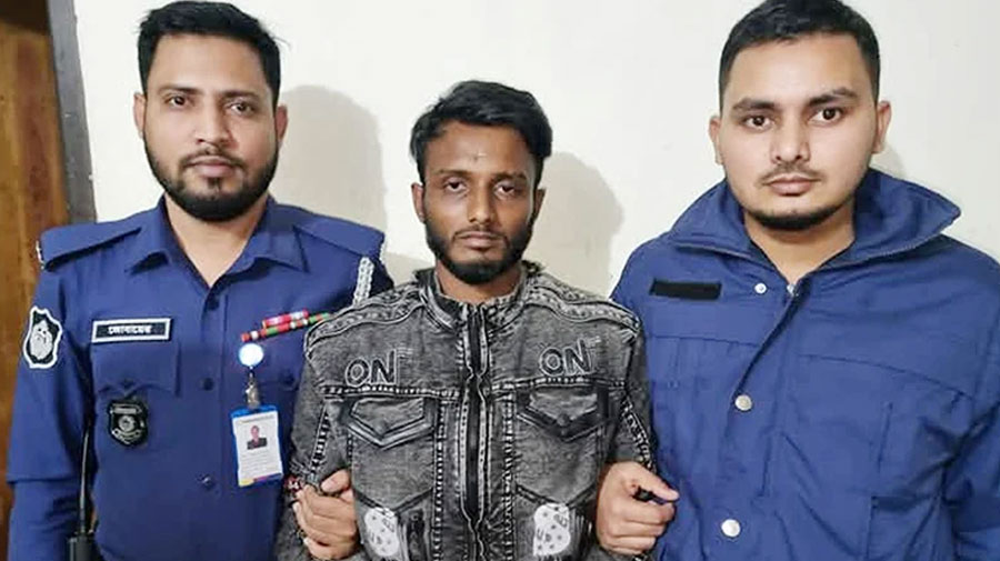 চাঁদপুরে জাহাজে ৭ খুন: গ্রেপ্তার ইরফান ৭ দিনের রিমান্ডে