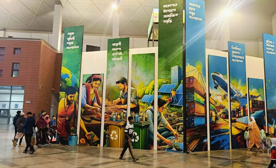 আকর্ষণের কেন্দ্রবিন্দু তারুণ্যের বাংলাদেশ প্যাভিলিয়ন