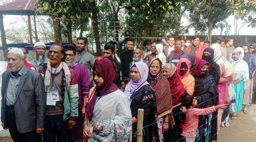 নারীর তুলনায় পুরুষ ভোটার বেড়েছে প্রায় দ্বিগুণ