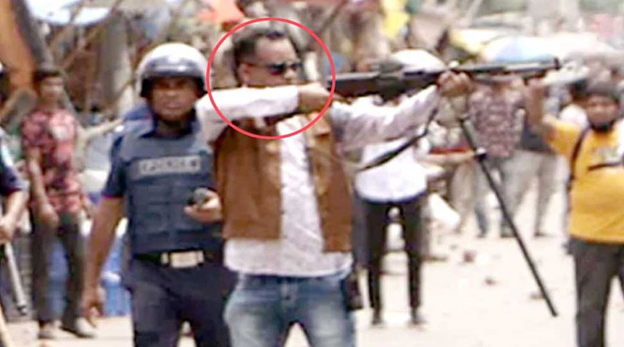 যুবদল কর্মী হত্যায় ডিবির সেই কনক গ্রেপ্তার