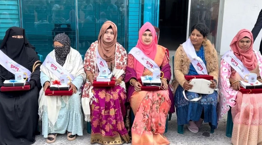 শ্বশুর-শাশুড়ির সেবা করে সম্মাননা পেলেন ১২ পুত্রবধূ