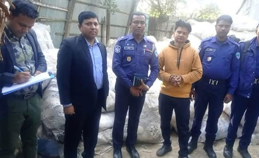 সরাইলে পলিথিন কারখানায় অভিযান ১ লক্ষ টাকা জরিমানা ১ জনের জেল 