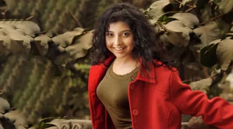 বিয়ে করেছেন পড়শী, পাত্র কে?