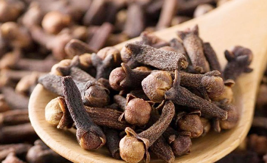 শীতে যে মসলা খেলে উষ্ণ থাকবে হাত-পা