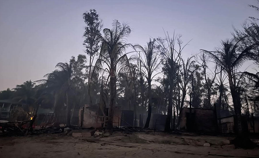 মধ্যরাতে সেন্টমার্টিনে ভয়াবহ আগুন, কয়েকটি রিসোর্ট পুড়ে ছাই
