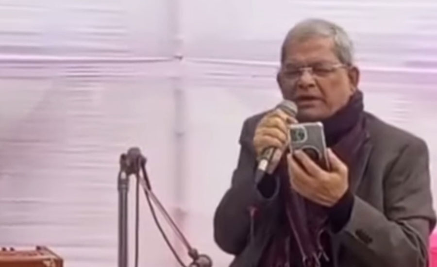 কবিতা আবৃত্তি করে শৈশবে ফিরে গেলেন মির্জা ফখরুল