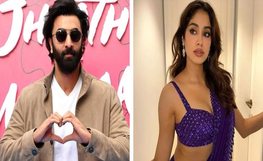 প্রথমবার একসঙ্গে রোমান্স ছড়াবেন রণবীর-জাহ্নবী
