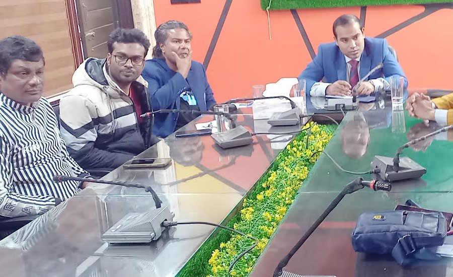 রাণীনগরে সাংবাদিকদের সাথে উপজেলা নির্বাহী কর্মকর্তার মতবিনিময়