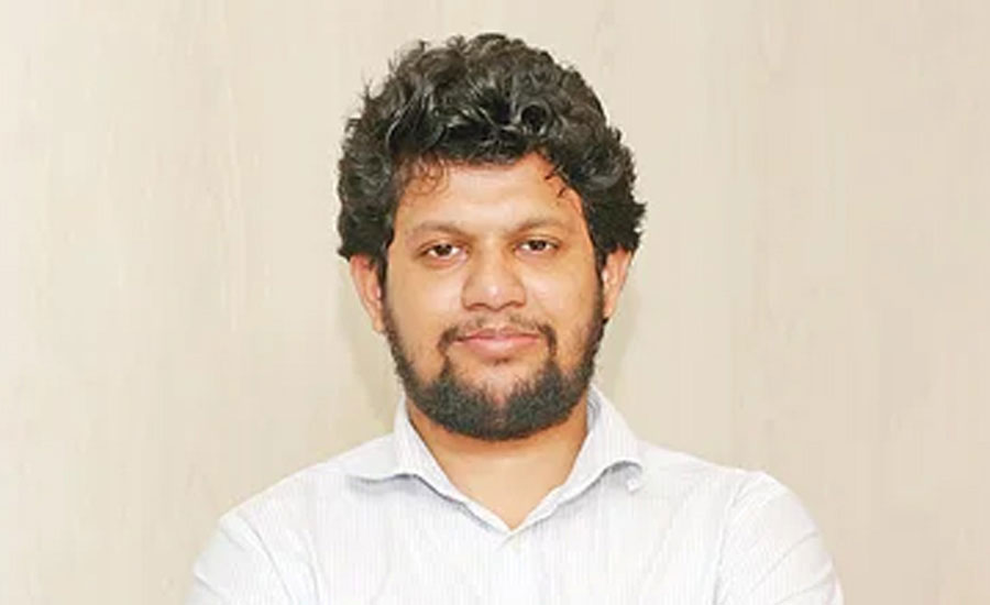 মব বন্ধ করেন, আর অনুরোধ করা হবে না: উপদেষ্টা মাহফুজ আলম