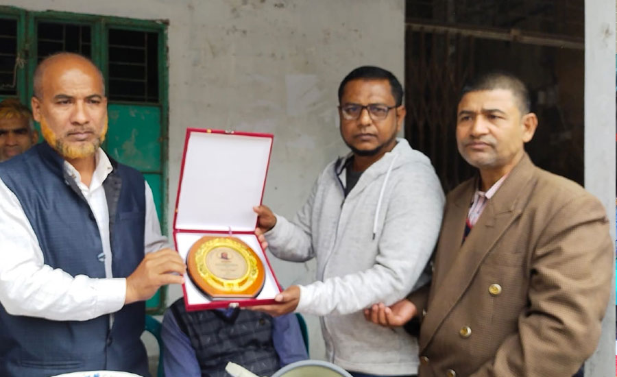 বরিশালের দুটি শিক্ষা প্রতিষ্ঠানের হতদরিদ্র মেধাবী শিক্ষার্থীদের দায়িত্ব নিয়েছে- আব্দুল আজিজ ফাউন্ডেশন। 
