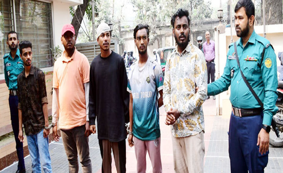 উত্তরায় দম্পতির ওপর হামলাকারীদের বিষয় যা জানালো পুলিশ