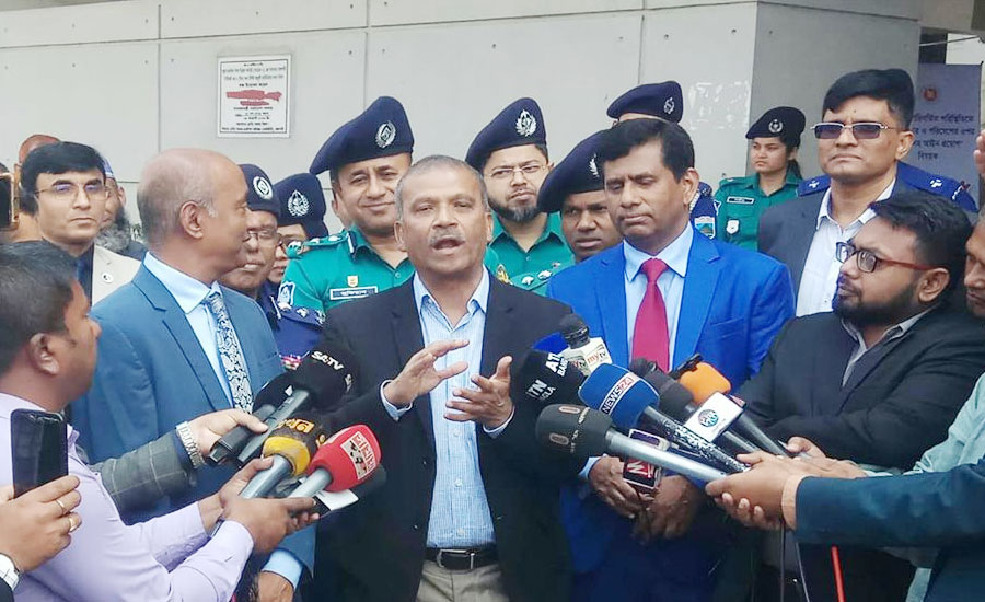 কারা আইনশৃঙ্খলার অবনতির জন্য দায়ী, জানালেন আইন উপদেষ্টা