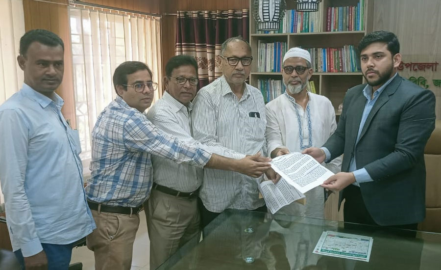 পাঁচবিবিতে  ইটাভাটা মালিকদের স্মারকলিপি প্রদান 