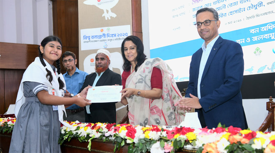 বাংলাদেশের বিলুপ্ত বন্যপ্রাণী ফিরিয়ে আনার উদ্যোগ নিয়েছে সরকার: রিজওয়ানা হাসান