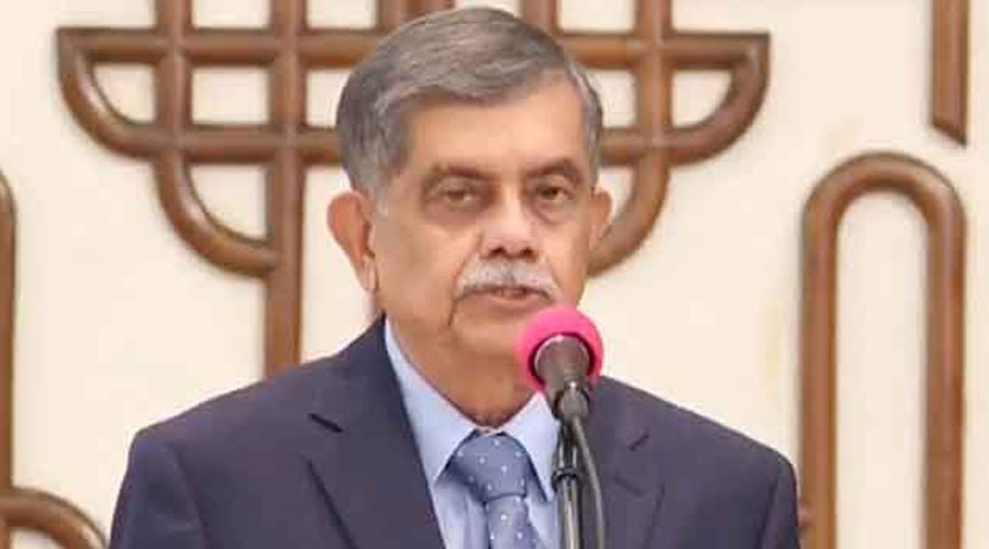 উপদেষ্টা হিসেবে শপথ নিলেন ড. সি আর আবরার