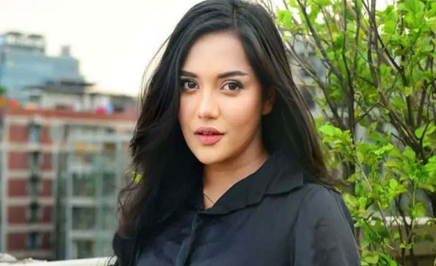 থামিয়ে দাও নারীর প্রতি নোংরা লোভের থাবা, একদিন তুমিও হবে কোন এক নারীর বাবা: মাহি