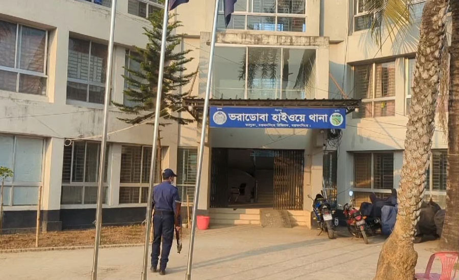 ভালুকায় সড়ক দুর্ঘটনায় মাদরাসা ছাত্র ও রাজমিস্ত্রিসহ ২ জনের মৃত্যু