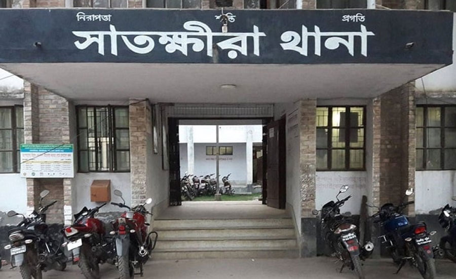 সাংবাদিক আবুল কাসেমের বাড়ি থেকে মটরসাইকেল চুরির ঘটনায় গ্রেপ্তার ১