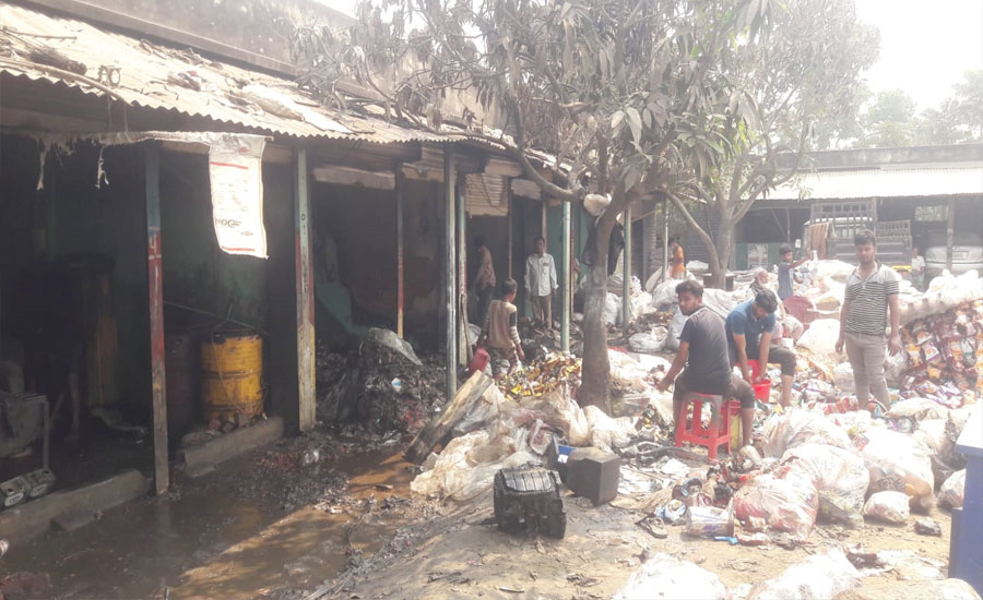 সরাইলে অগ্নিকান্ডে ৪ দোকান পুড়ে ছাই