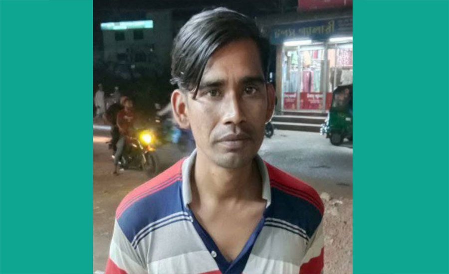 সরাইলে অটোরিকশা হারিয়ে নিঃস্ব আতিক