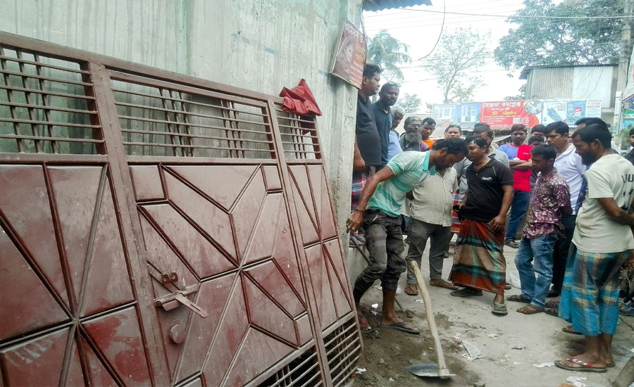 কুড়িগ্রাম পৌরসভার অধীন ড্রেনেজ ব্যবস্থা পৌরবাসীর মরণ ফাঁদ হয়ে দাঁড়িয়েছে