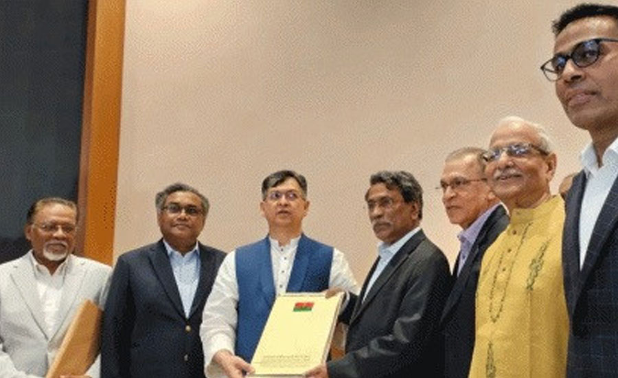 রাষ্ট্রের নাম পরিবর্তনের সুপারিশে ‘বিএনপির না’!