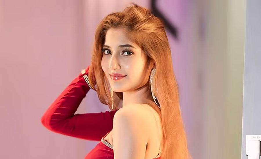 জীবন্ত পুড়িয়ে দেওয়ার হুমকি জনপ্রিয় ইনফ্লুয়েন্সারকে