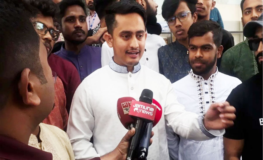 সেনাপ্রধানের সঙ্গে বৈঠক নিয়ে নিজেদের মধ্যে কোনো মতানৈক্য নেই: সারজিস