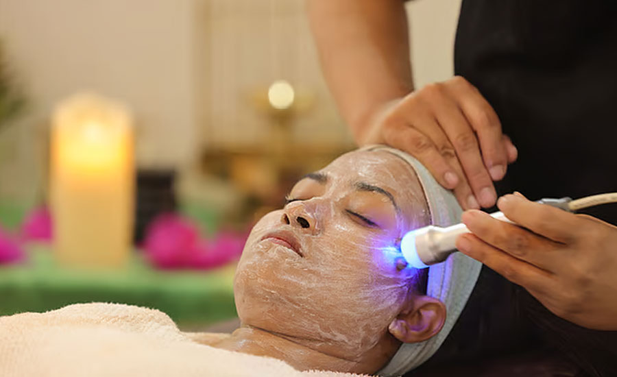 ঈদ উপলক্ষে রাজধানীর সাজঘরগুলো জমজমাট