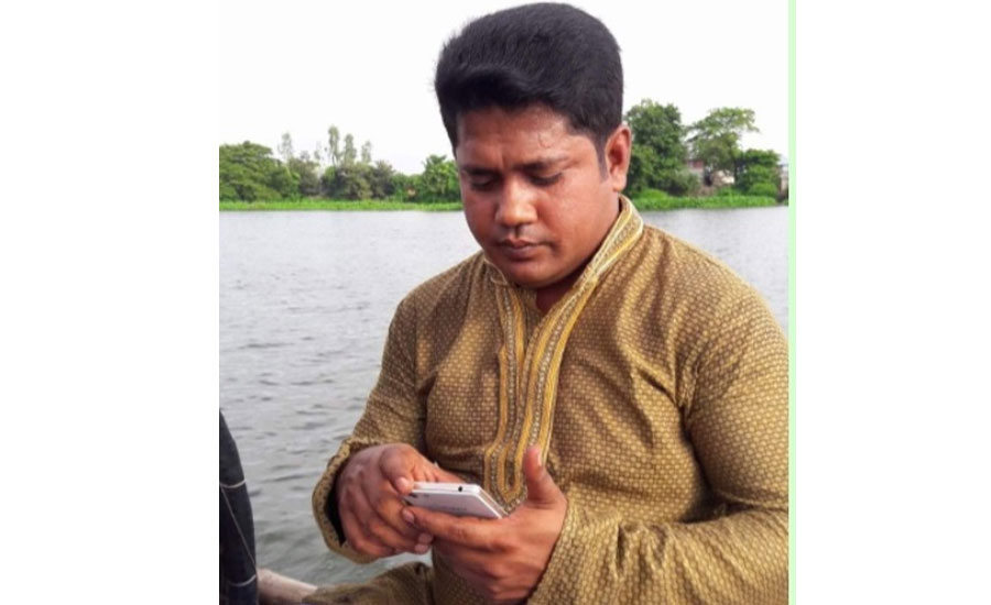 কিশোরগঞ্জে ছাত্রলীগ সভাপতির চাঁদাবাজির হাত থেকে রক্ষা পেলেননা আপন চাচা